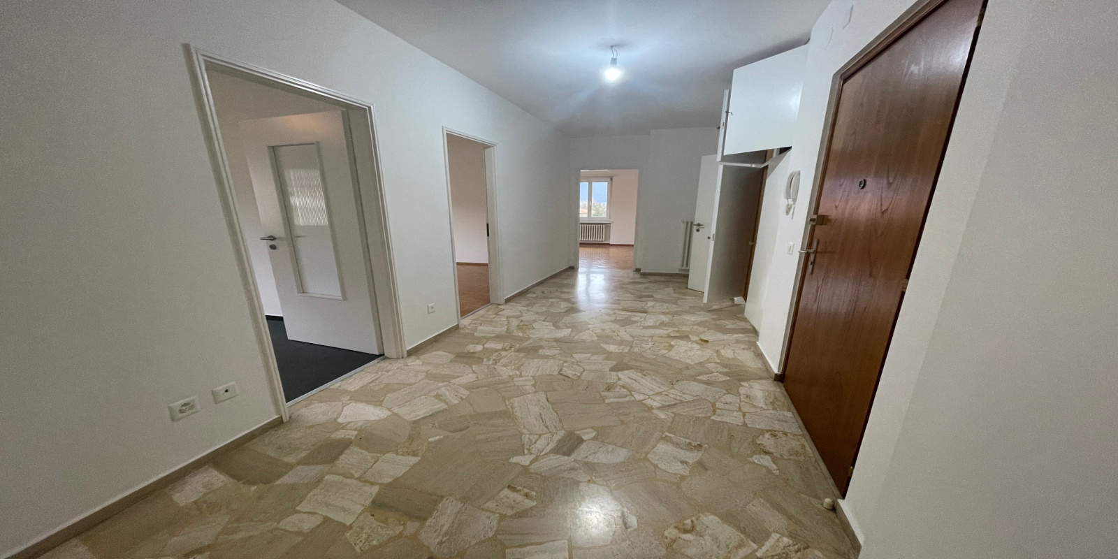 Via Capelli 10, Ticino Lugano, ,1 BagnoBathrooms,Appartamento,Affitto,Capelli,Via Capelli 10,4,1149