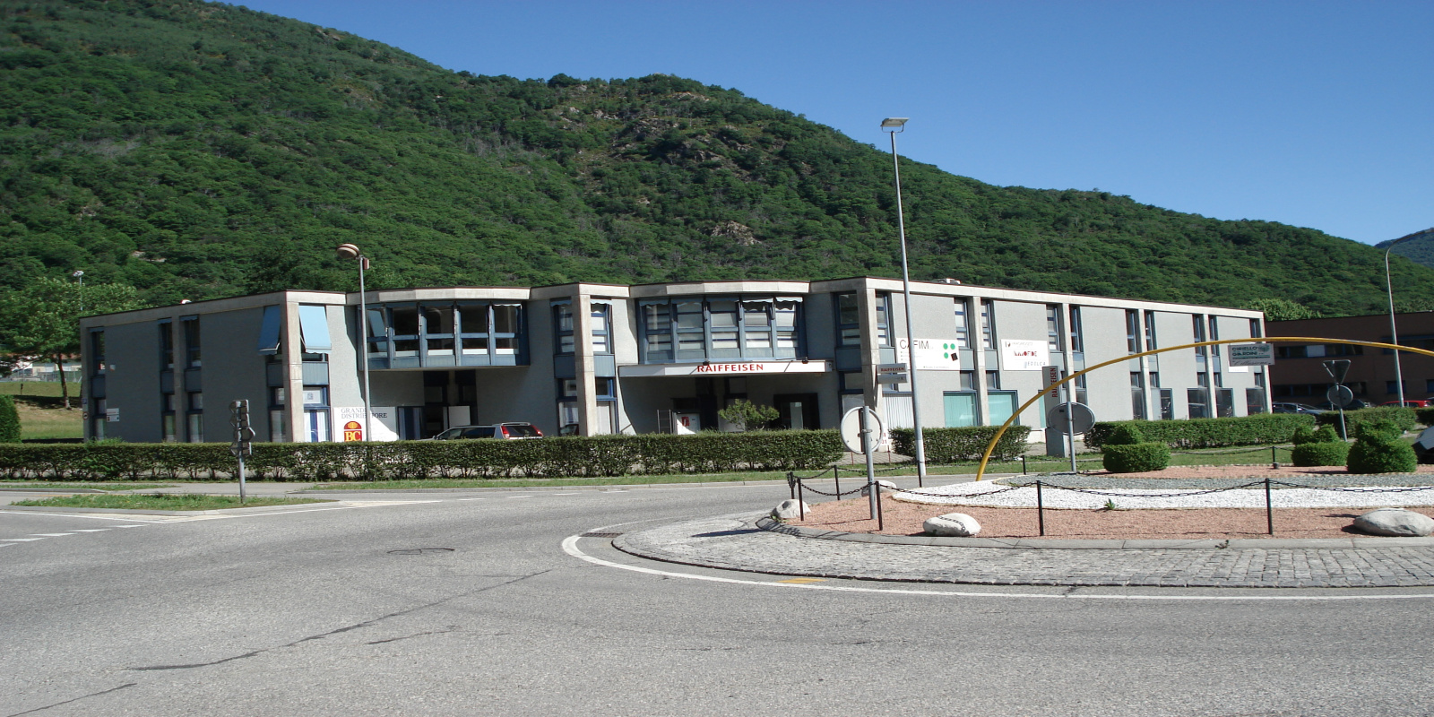 Via Cantonale 19, Ticino Mezzovico, ,Spazio commerciale,Affitto,ESAPLAST,Via Cantonale 19,1152