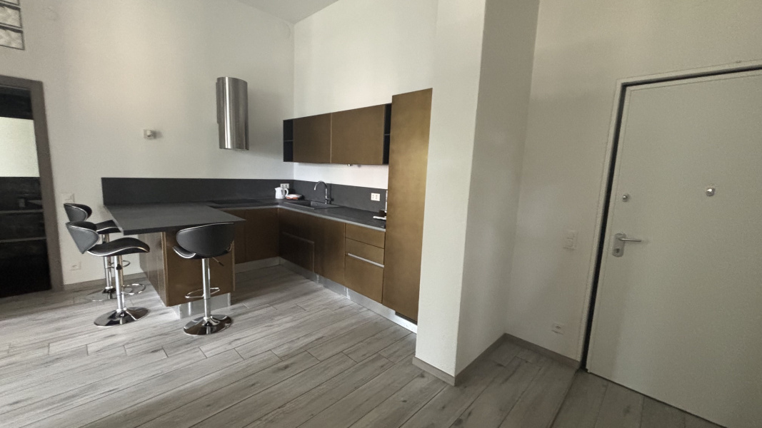 Via dei Faggi 1, Ticino Pazzallo, 3 Stanze da Letto Stanze da Letto, 0 ,1 BagnoBathrooms,Appartamento,Affitto,Torre Alpha,Via dei Faggi 1,1,1183