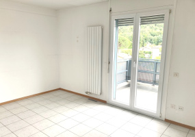 Via Girella 16, Ticino Lamone, 4.5 Stanze da Letto Stanze da Letto, 0 ,2 BathroomsBathrooms,Appartamento,Affitto,Iris,Via Girella 16,3,1186