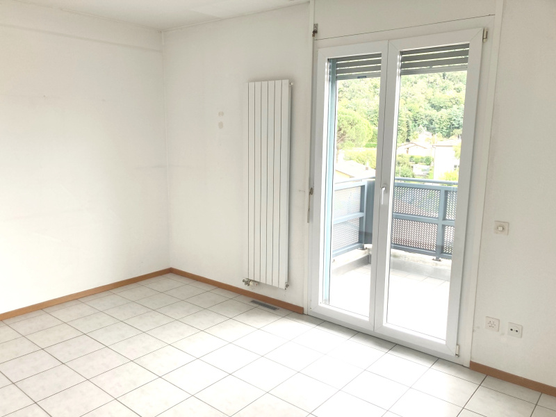 Via Girella 16, Ticino Lamone, 4.5 Stanze da Letto Stanze da Letto, 0 ,2 BathroomsBathrooms,Appartamento,Affitto,Iris,Via Girella 16,3,1186