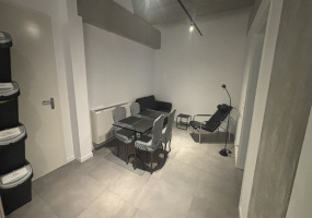 Via Cantonale 47, Ticino Mezzovico, 0 , 1 Stanza Stanze,2 BathroomsBathrooms,Ufficio,Affitto,Via Cantonale 47,3,1188