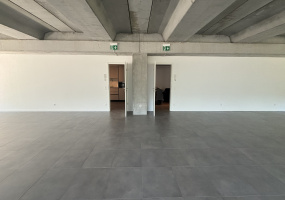 Via Cantonale 47, Ticino Mezzovico, 0 , 1 Stanza Stanze,2 BathroomsBathrooms,Ufficio,Affitto,Via Cantonale 47,3,1189